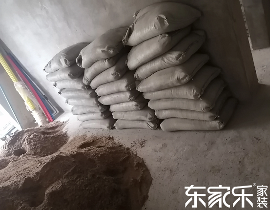 裝修，你知道裝修貼墻地磚應該用什么樣的沙子嗎?